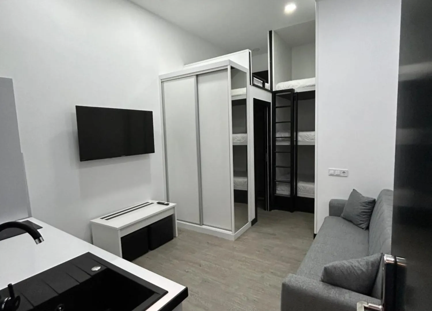 Cotrades 3 En San Blas-Canillejas Madrid